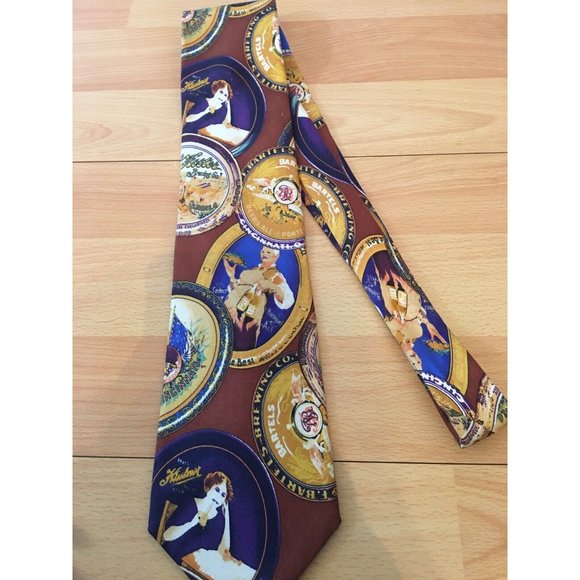 Byblos Brown Brewing Co Beer Pattern 100% Italian Silk Men’s Tie EUC - Picture 7 of 7